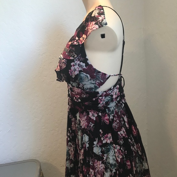 🆕 BCBG floral tank dress - Picture 7 of 8